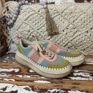 Nicole Miller Multicolor Athletic Shoes 7.5 Euc woven